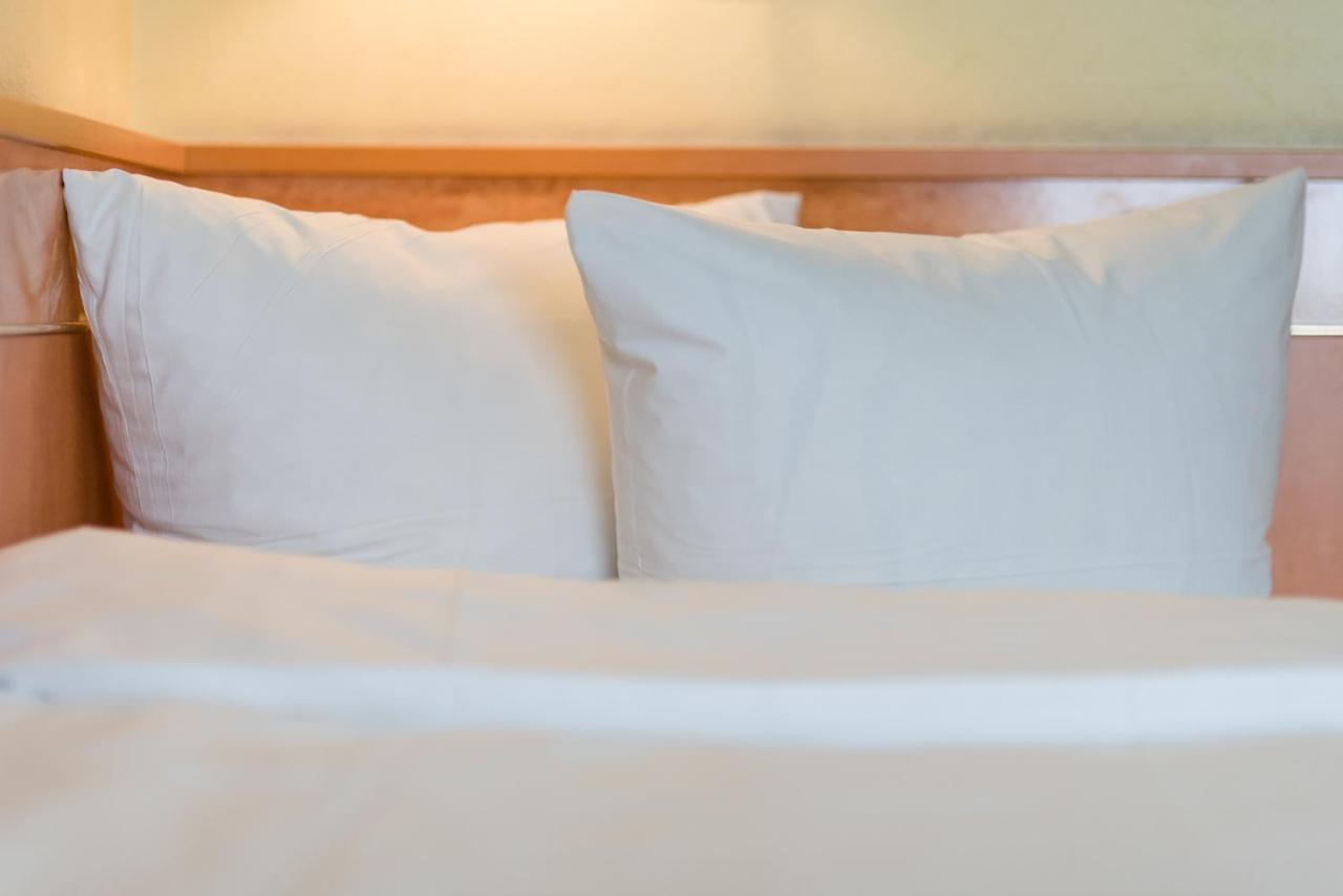 Hotel Lohmann'S Kapeller Hof Langenfeld  Zewnętrze zdjęcie