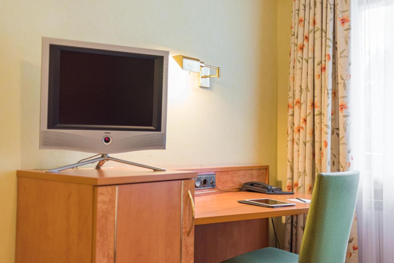 Hotel Lohmann'S Kapeller Hof Langenfeld  Zewnętrze zdjęcie